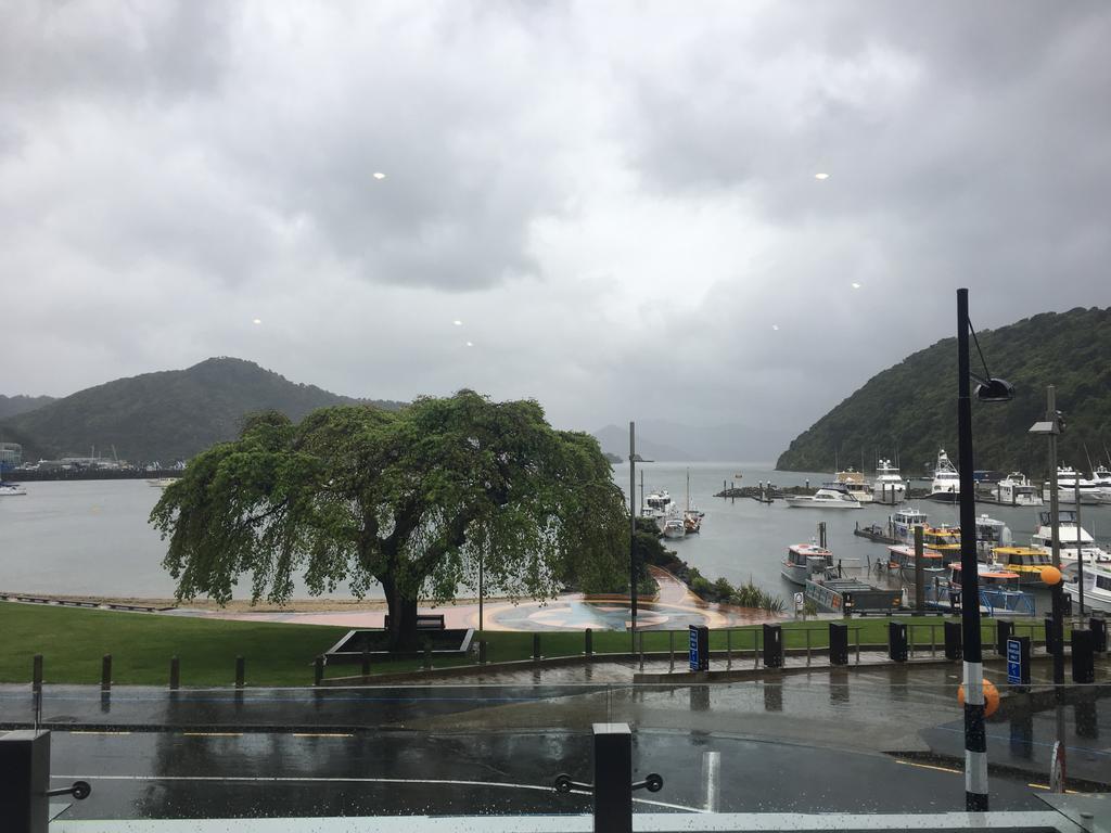 Picton Waterfront Oxley'S Luxury Apartment Exteriör bild