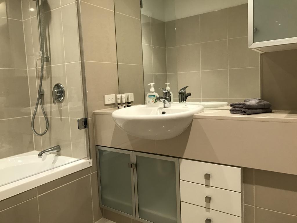 Picton Waterfront Oxley'S Luxury Apartment Exteriör bild